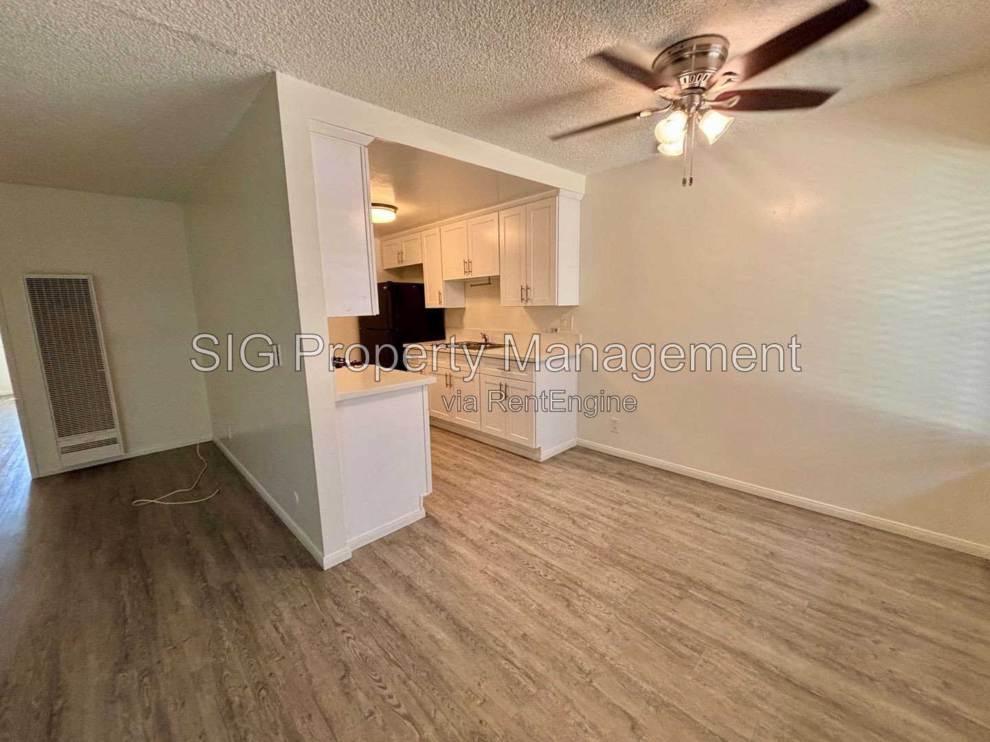 Gallery Image 17