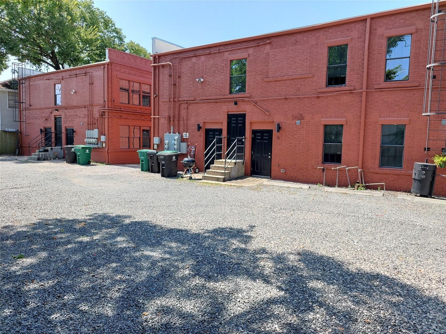Gallery Image 15