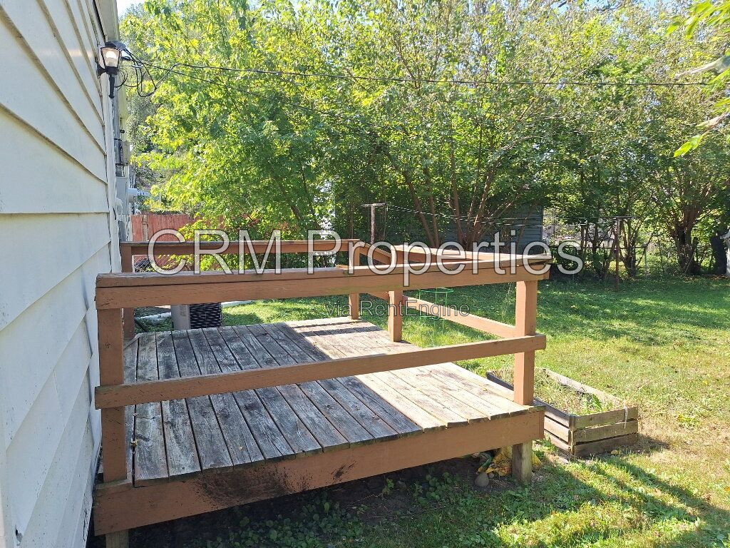 Gallery Image 17