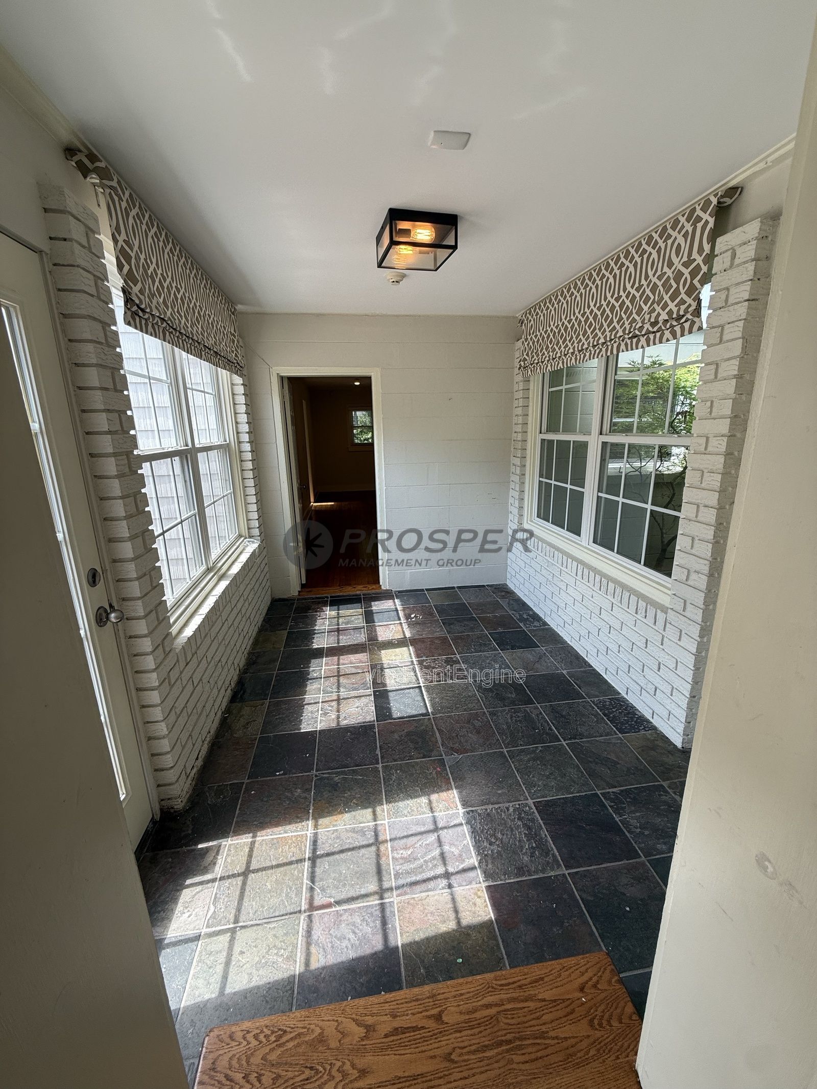 Gallery Image 21