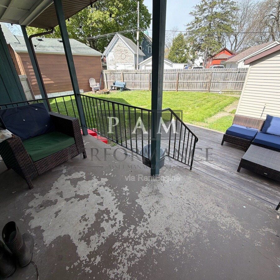 Gallery Image 37