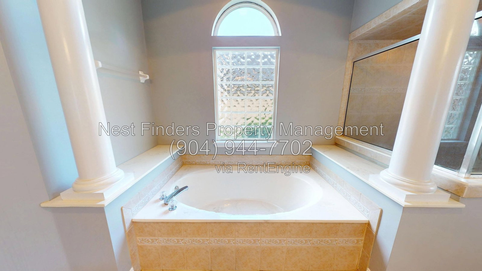 Gallery Image 16