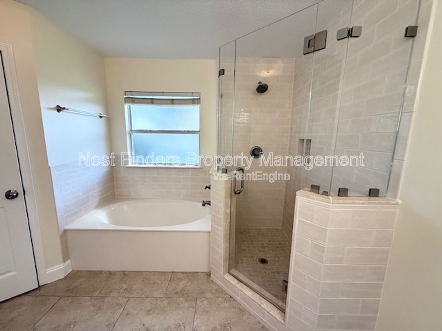 Gallery Image 21