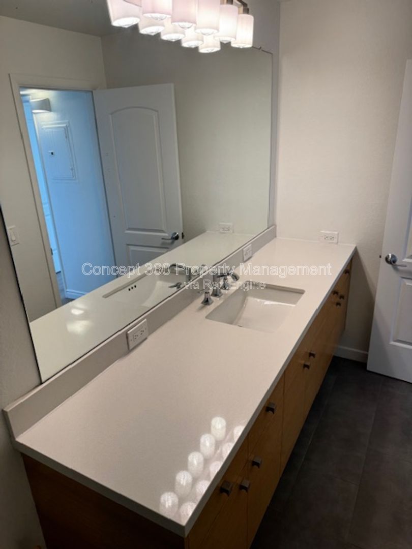 Gallery Image 21