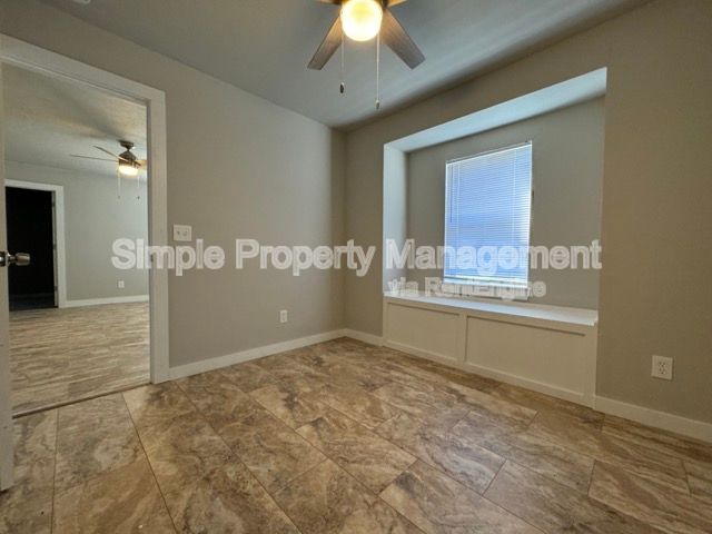 Gallery Image 16