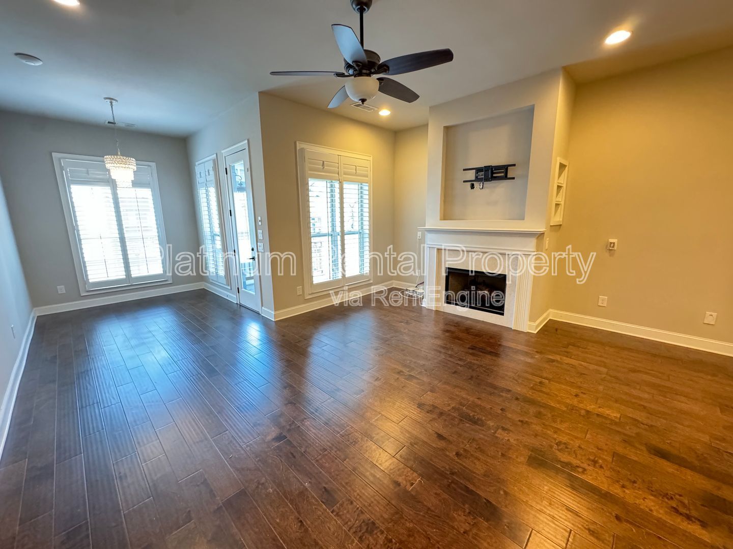 Gallery Image 17