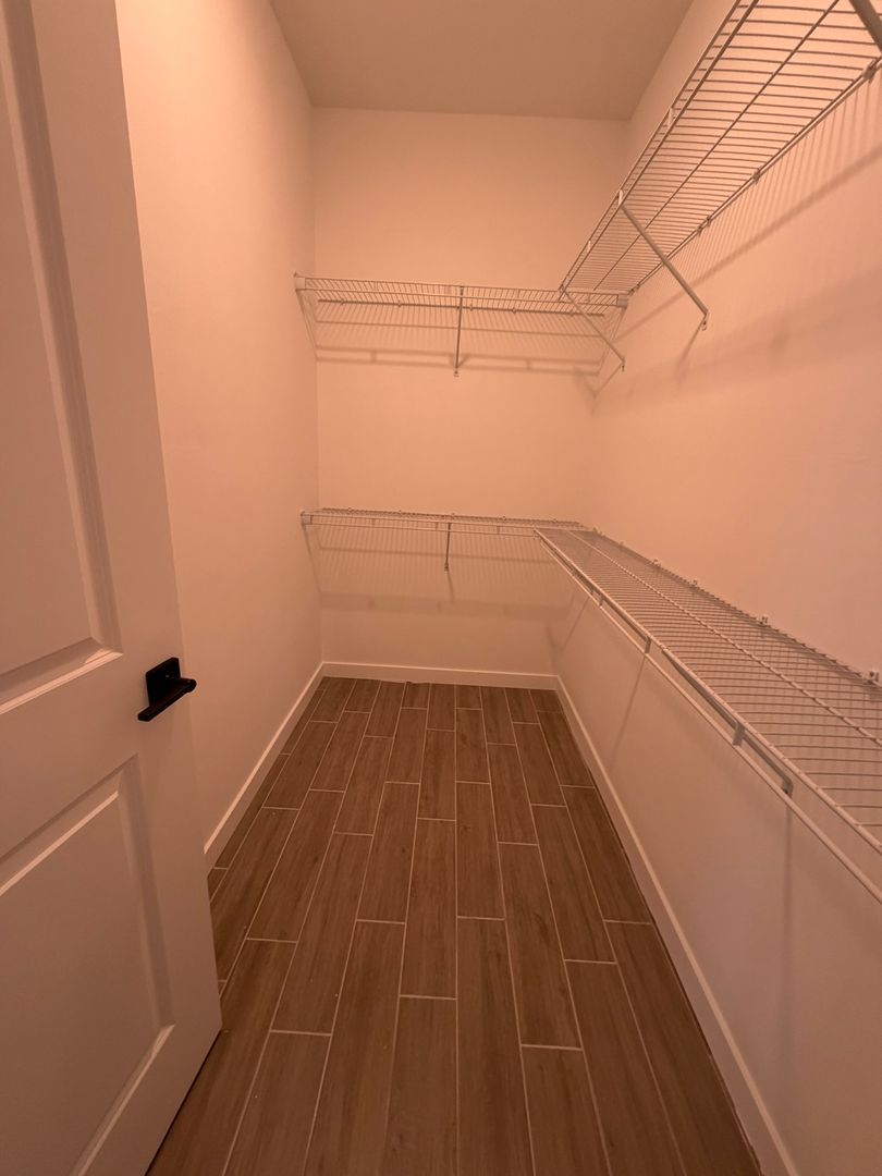 Gallery Image 18