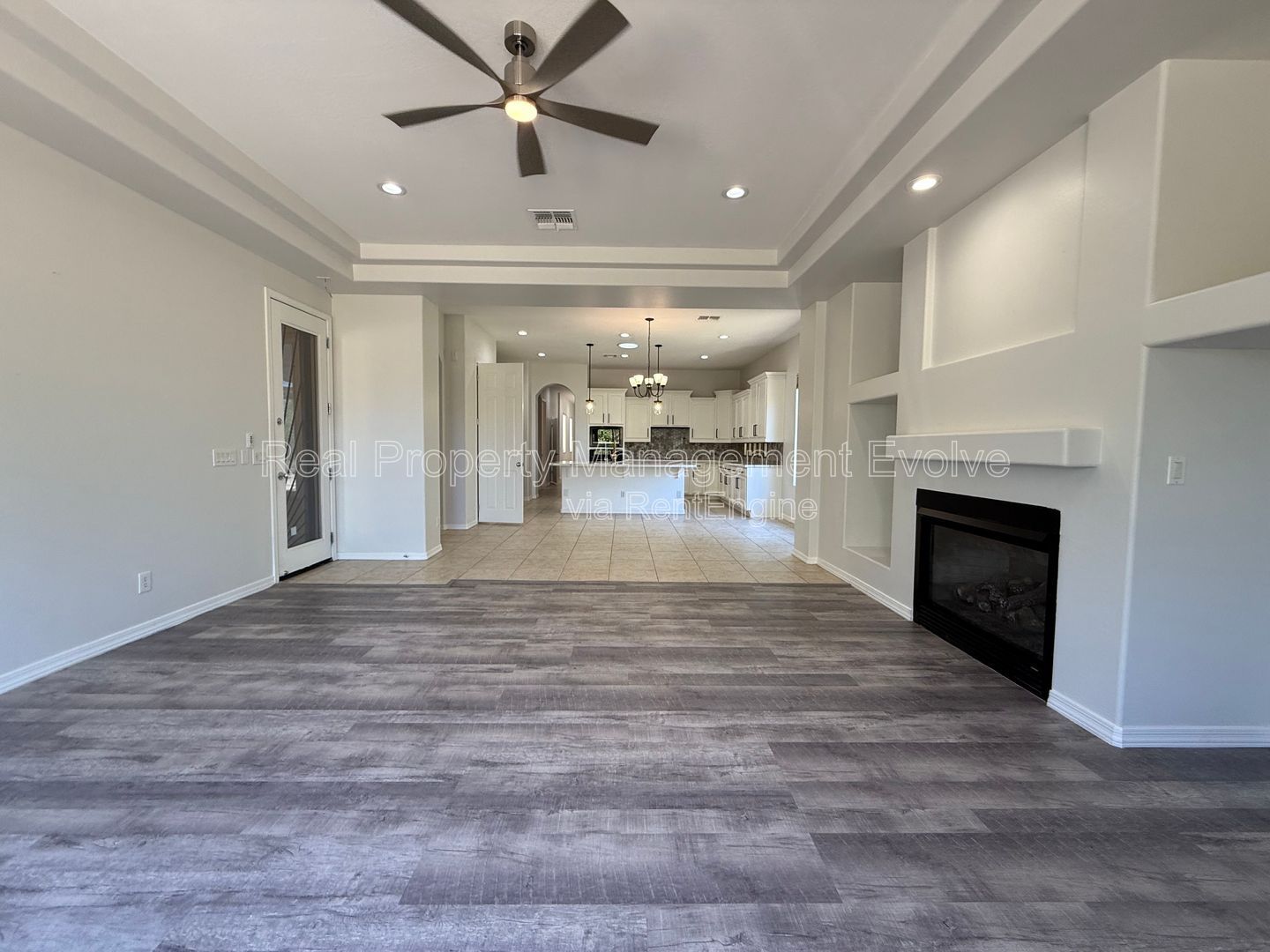 Gallery Image 15