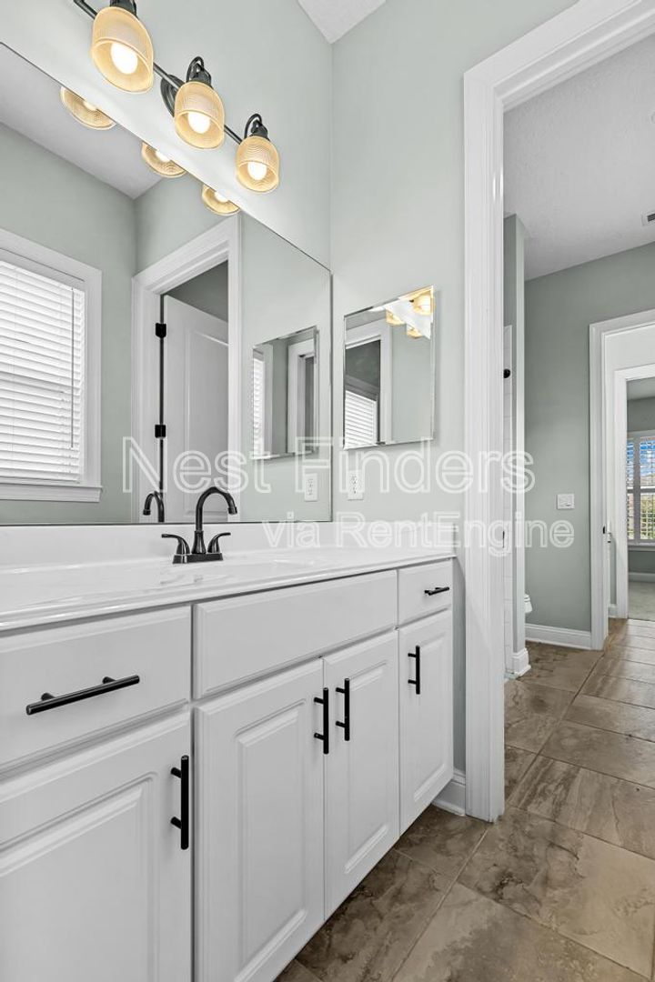 Gallery Image 21