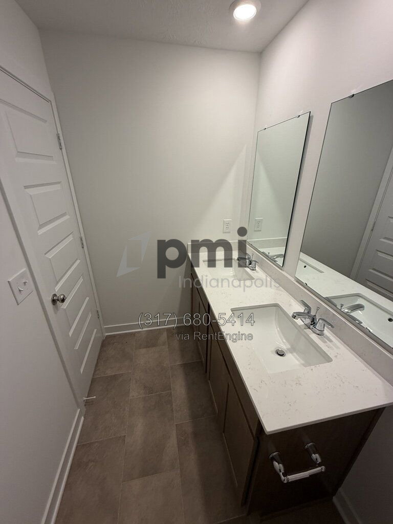 Gallery Image 35