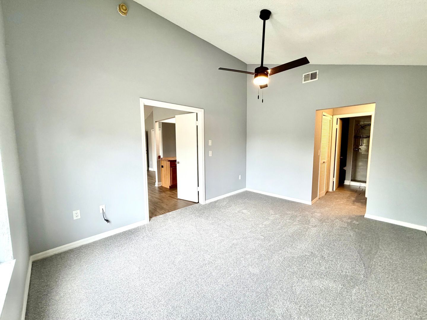 Gallery Image 18