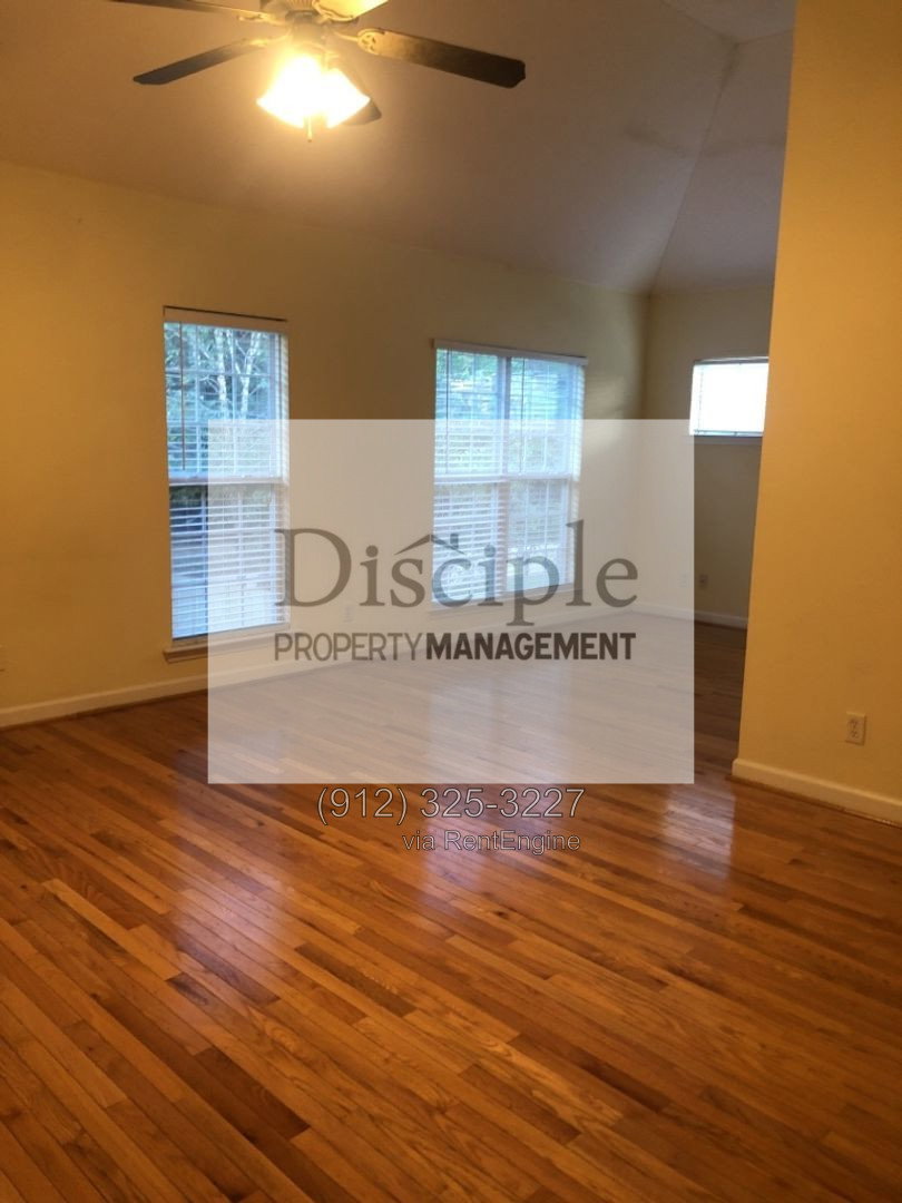 Gallery Image 18