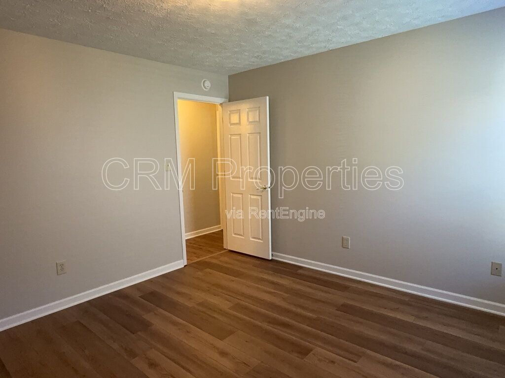 Gallery Image 18