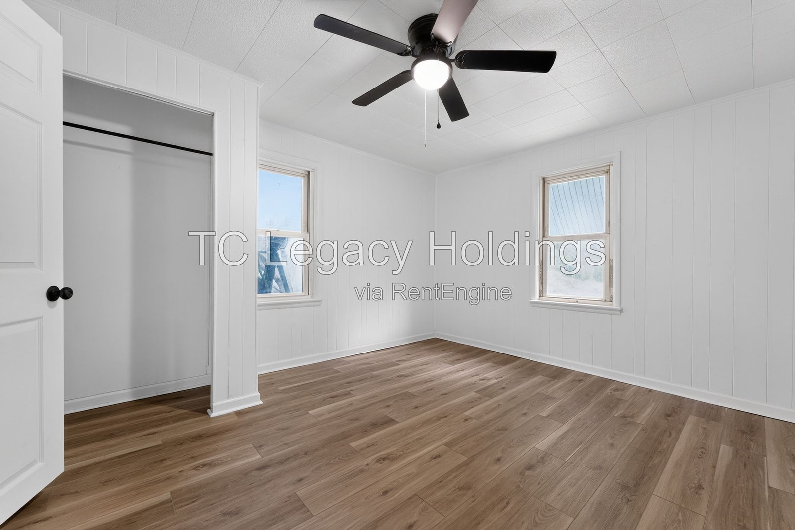 Gallery Image 16