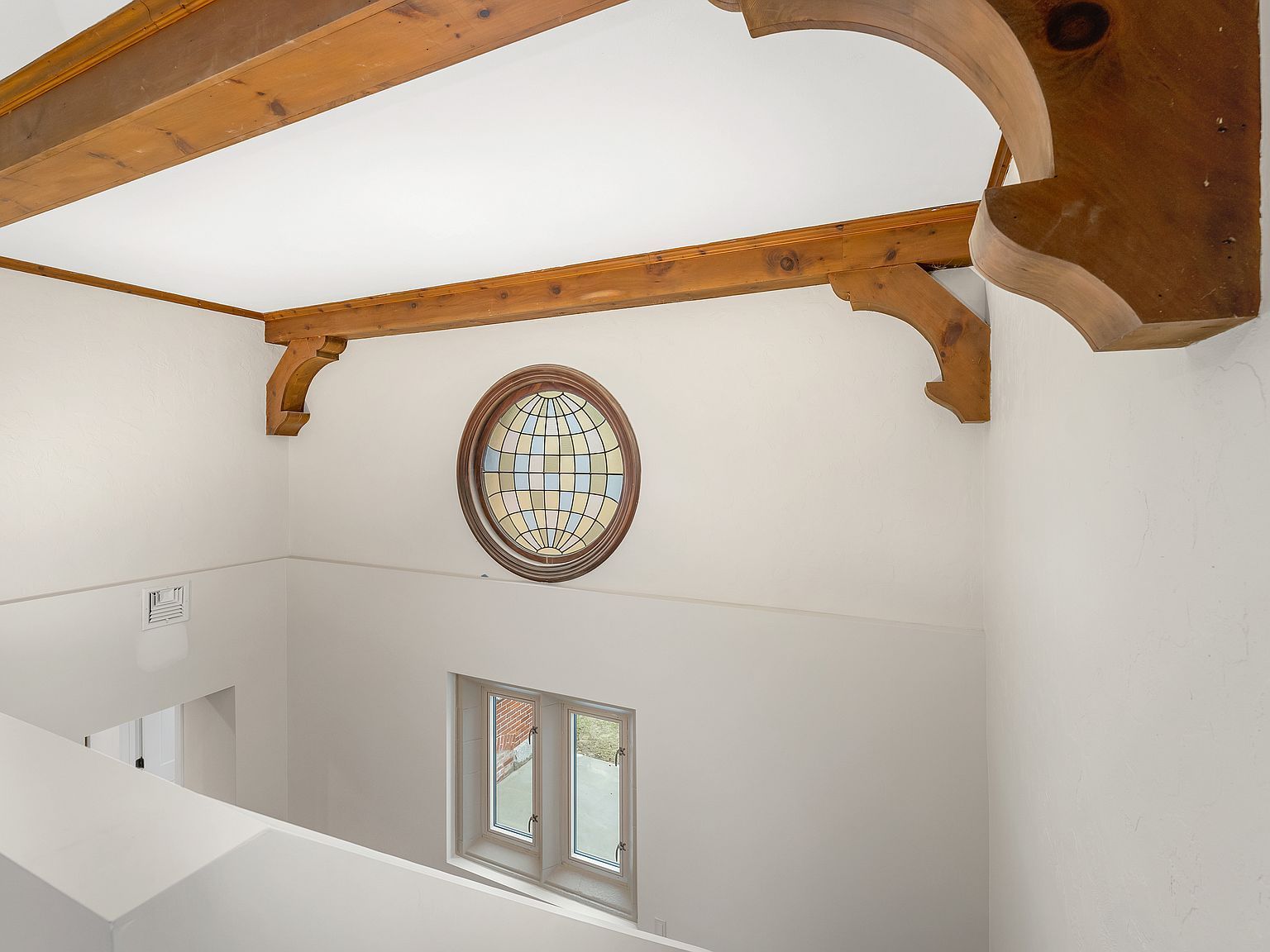 Gallery Image 0