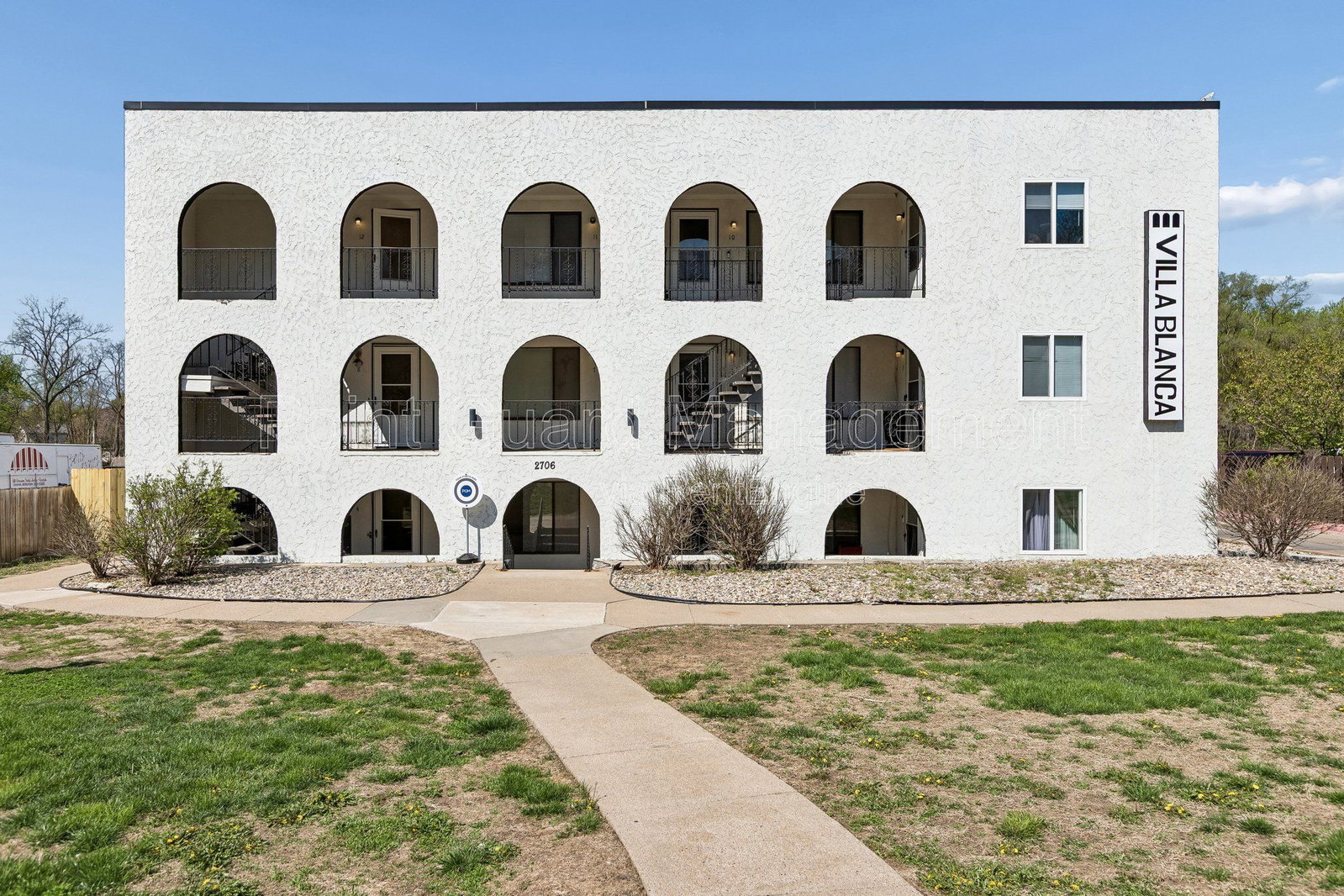 Gallery Image 15