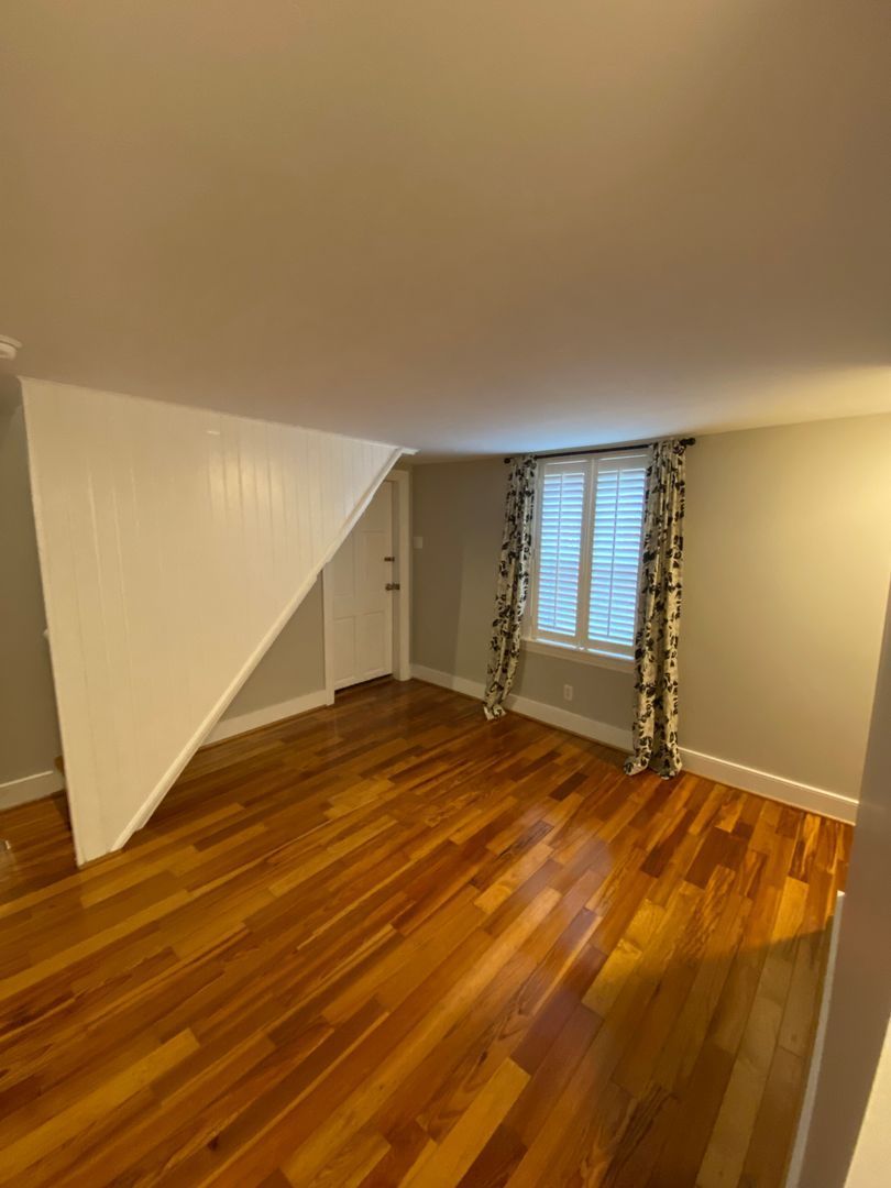 Gallery Image 17