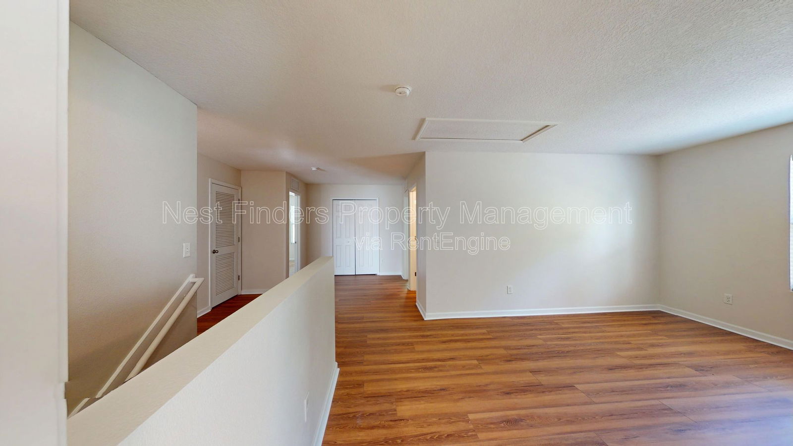 Gallery Image 16