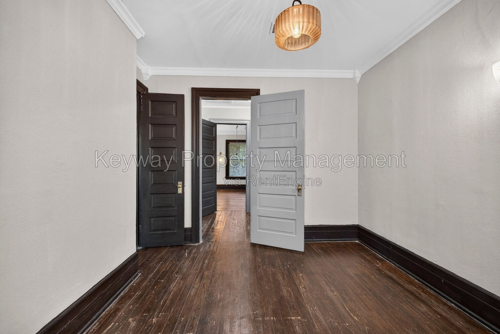 Gallery Image 34