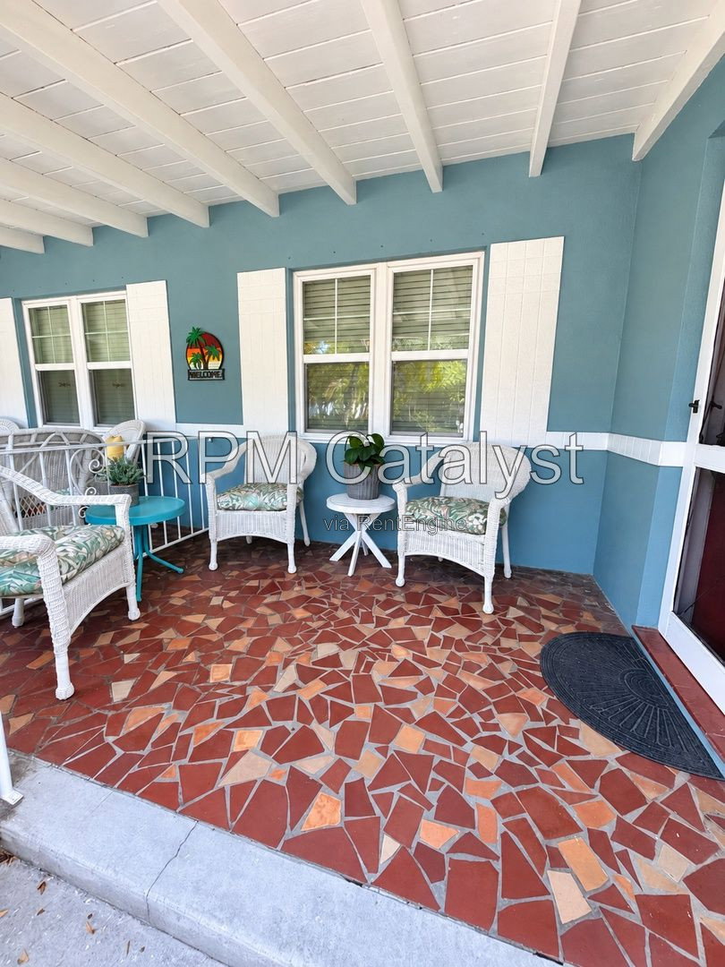 Gallery Image 15