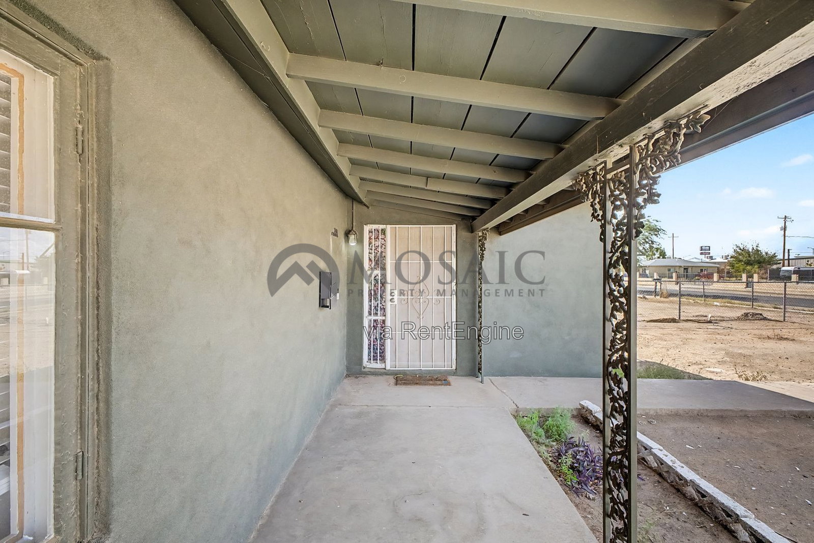Gallery Image 16