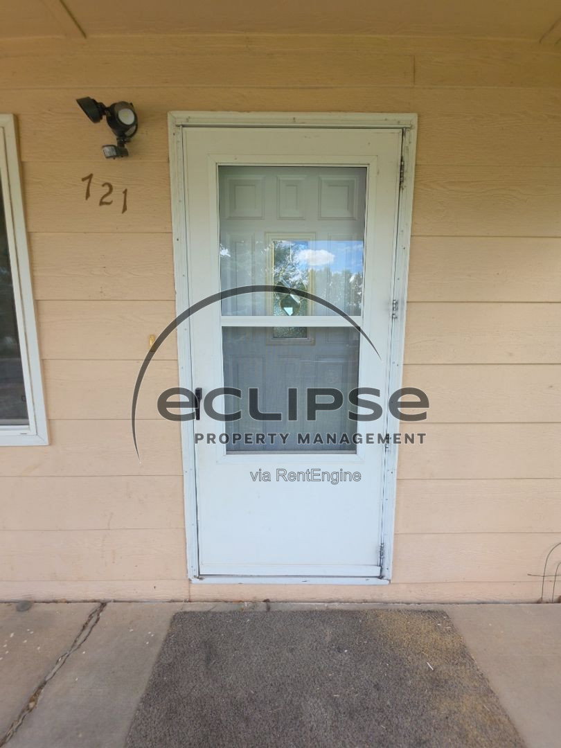 Gallery Image 0