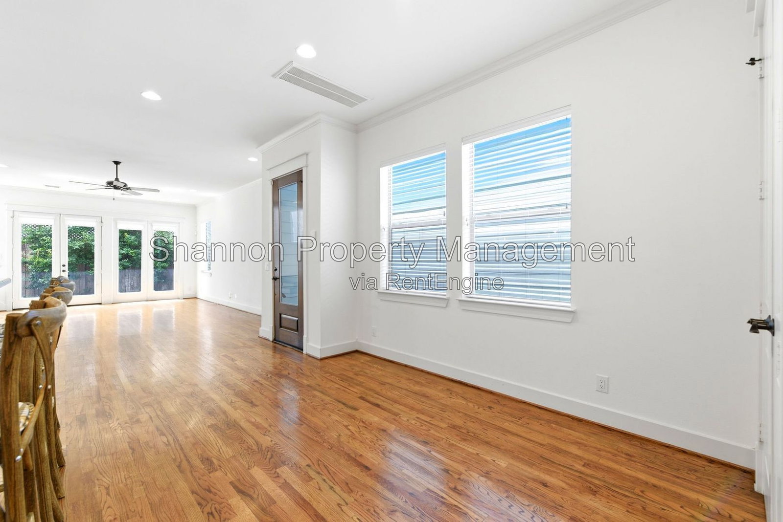 Gallery Image 18
