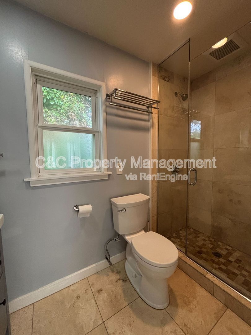 Gallery Image 21