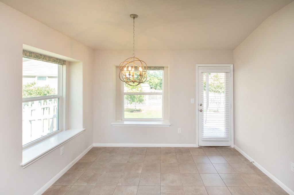 Gallery Image 38