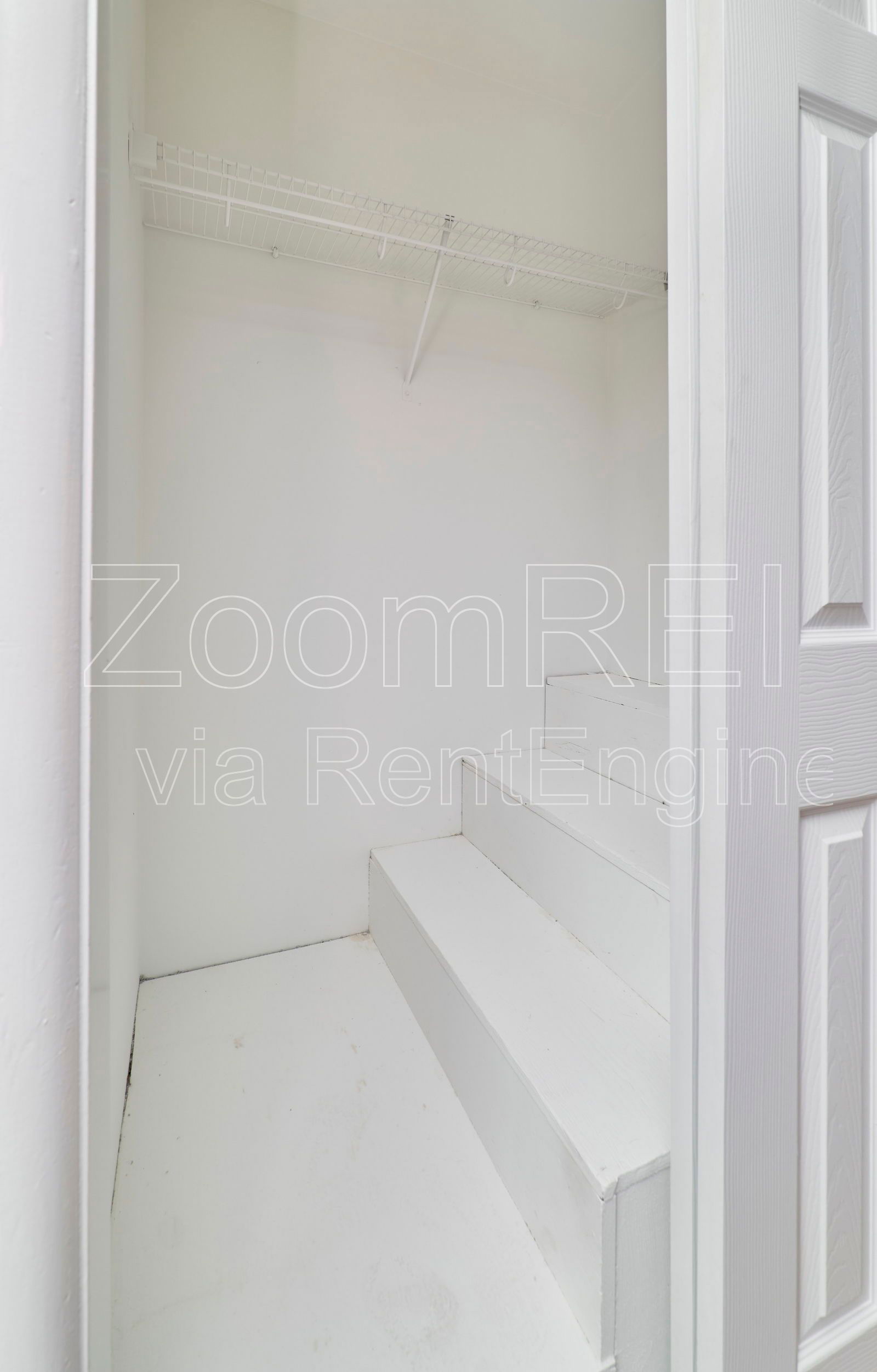 Gallery Image 44