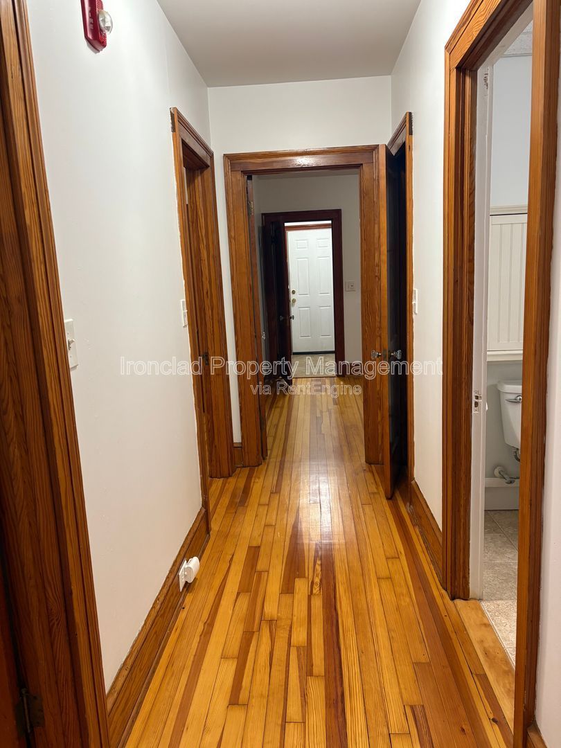 Gallery Image 16