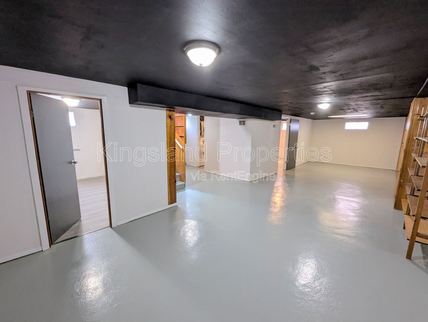 Gallery Image 19