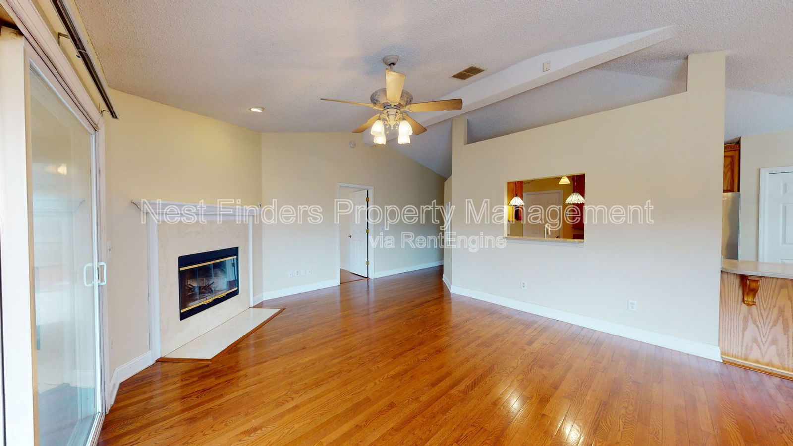 Gallery Image 18