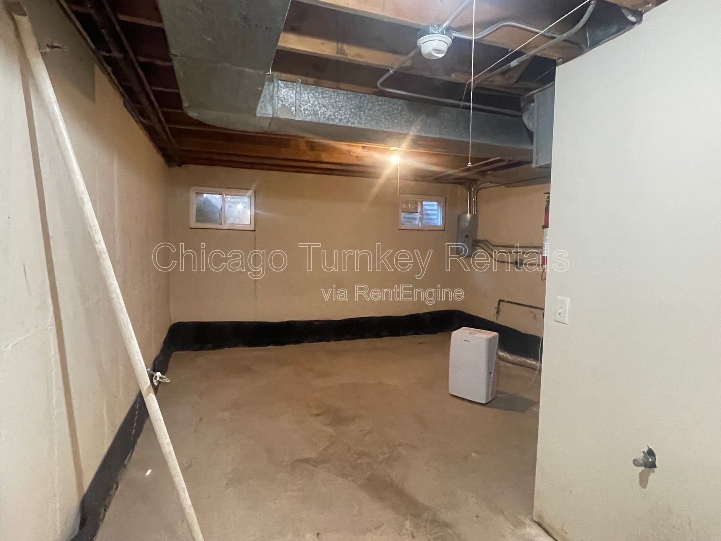 Gallery Image 16