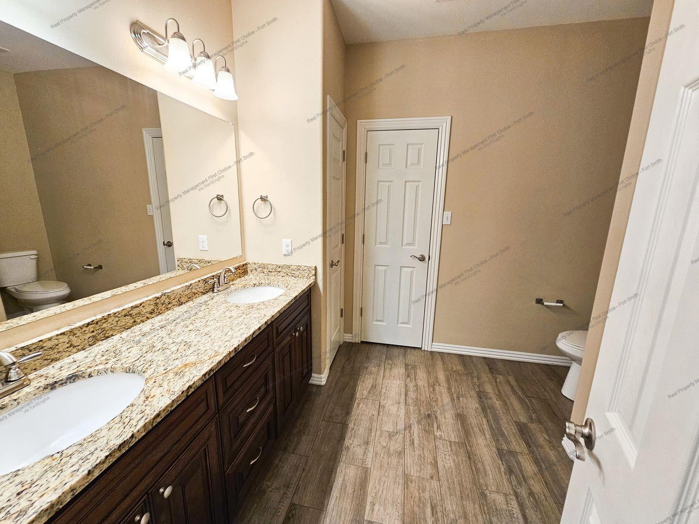 Gallery Image 8