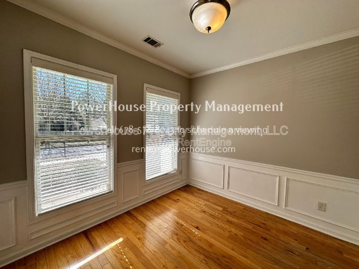 Gallery Image 37