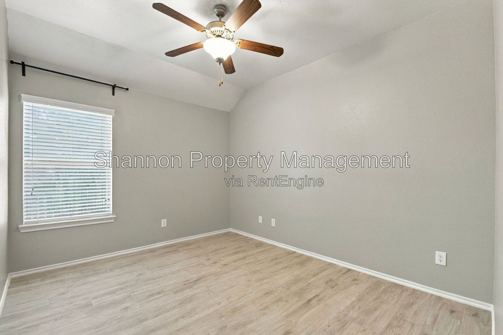 Gallery Image 19