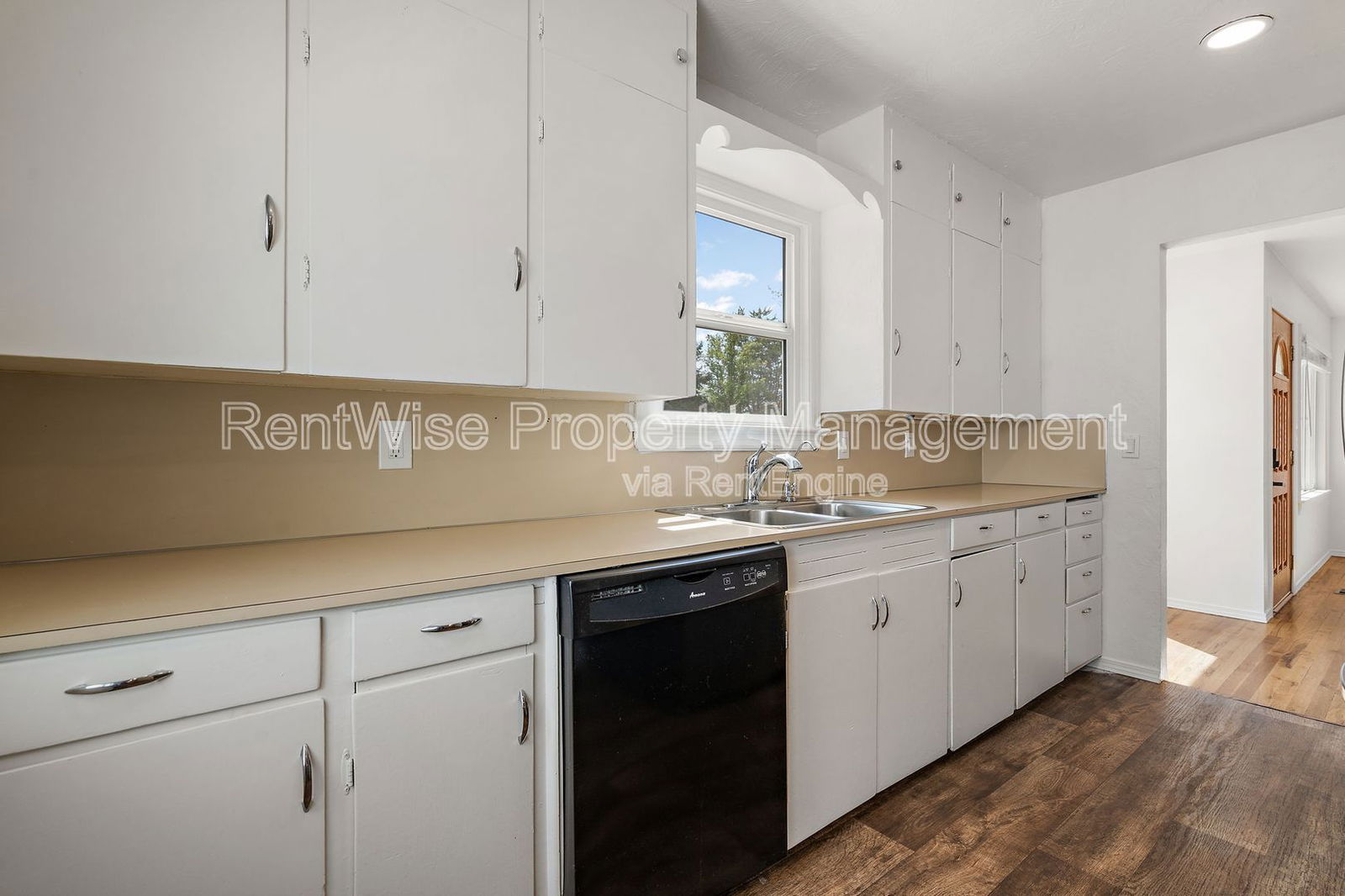Gallery Image 8