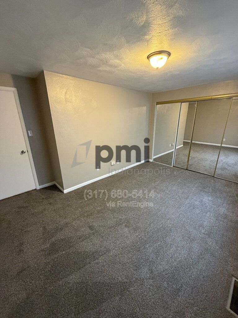 Gallery Image 16