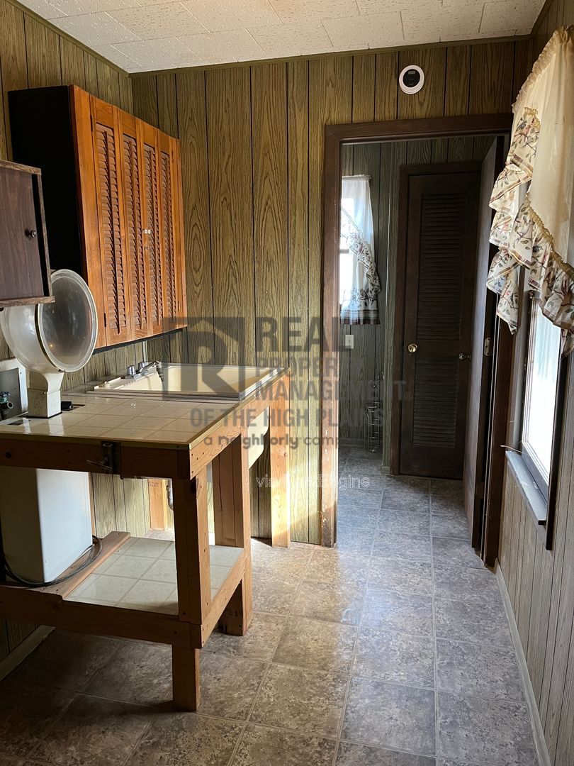 Gallery Image 15