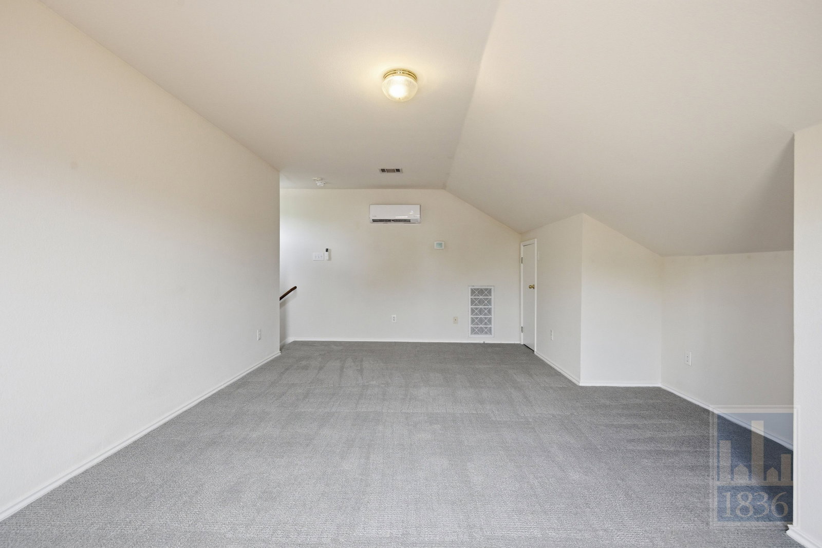 Gallery Image 52