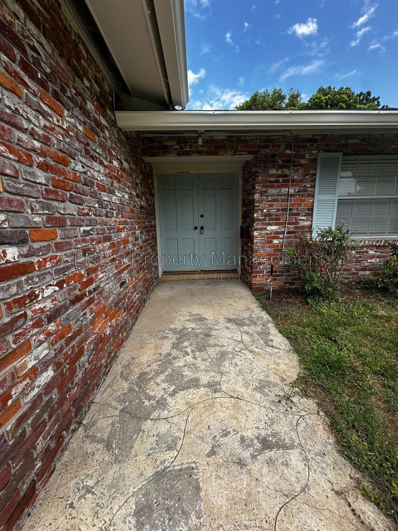 Gallery Image 41