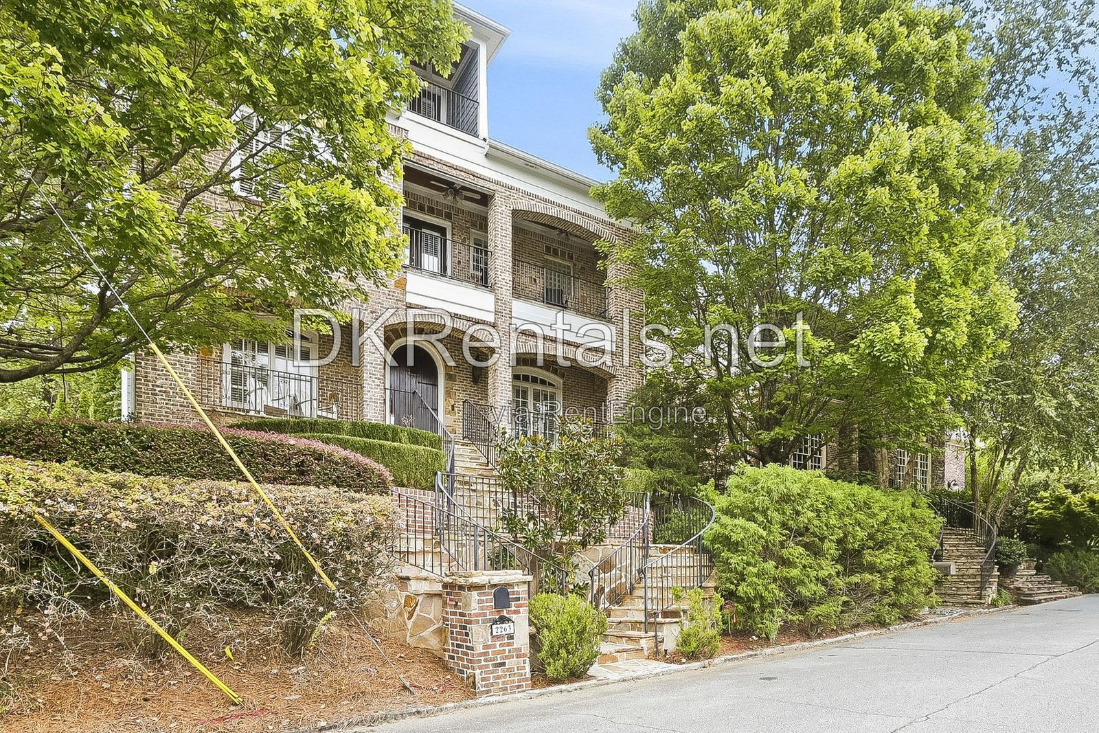 Gallery Image 1