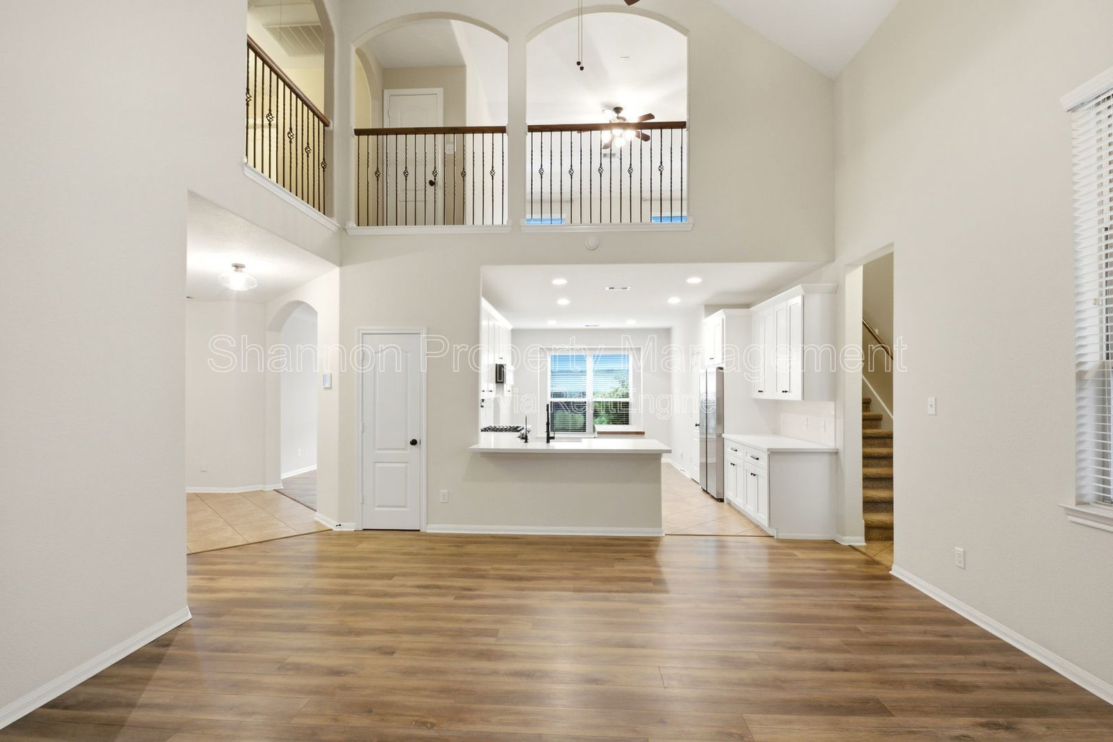 Gallery Image 18
