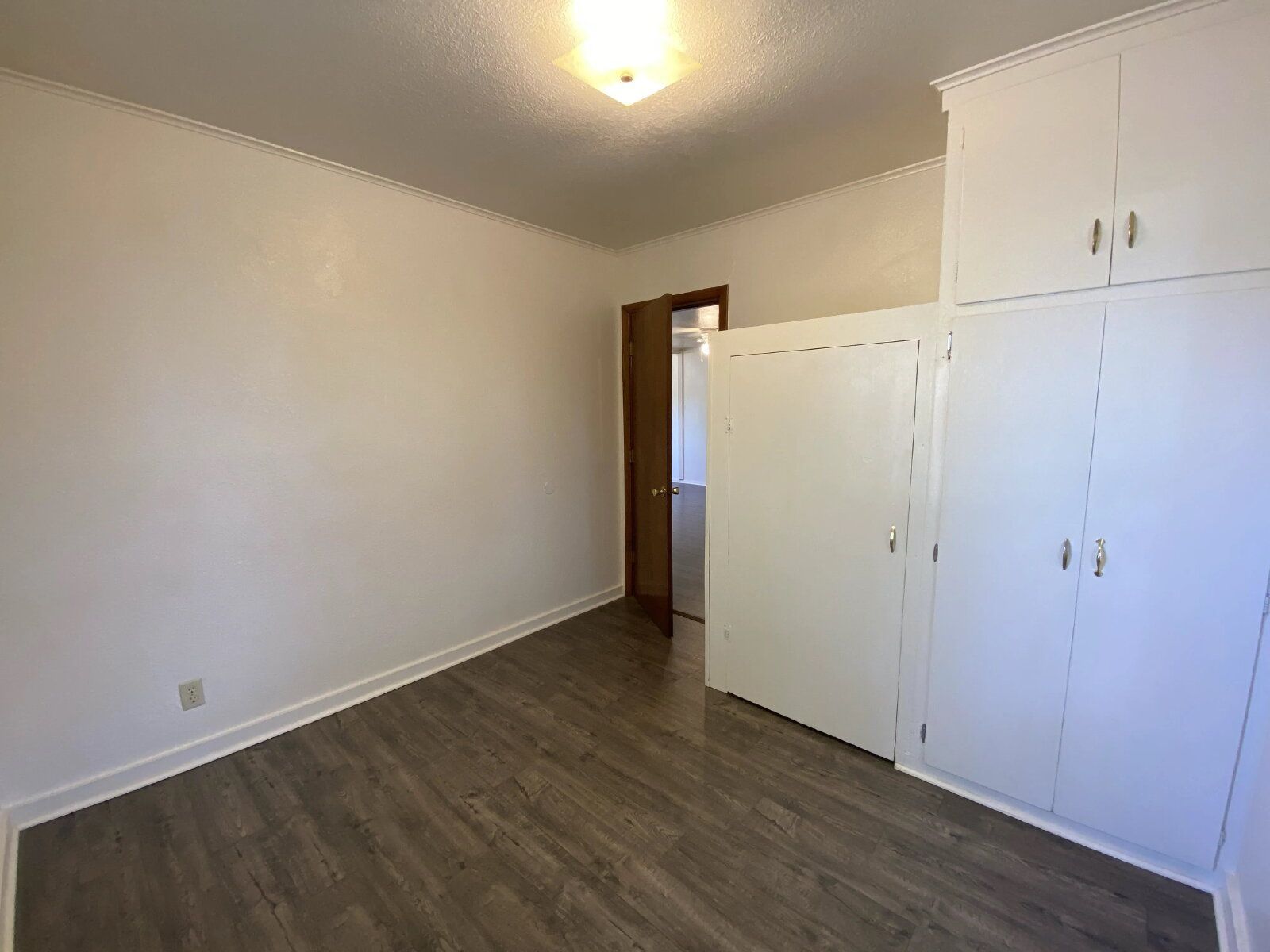 Gallery Image 16