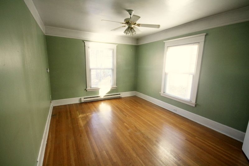 Gallery Image 0