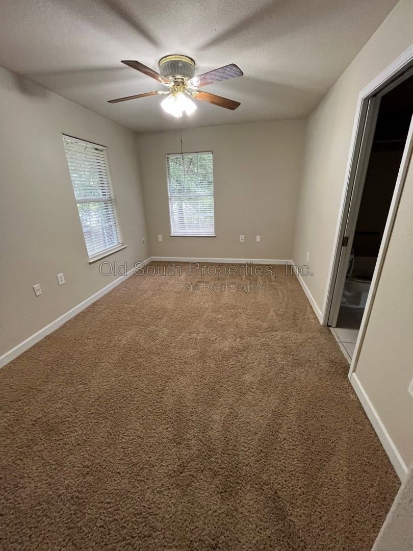 Gallery Image 15