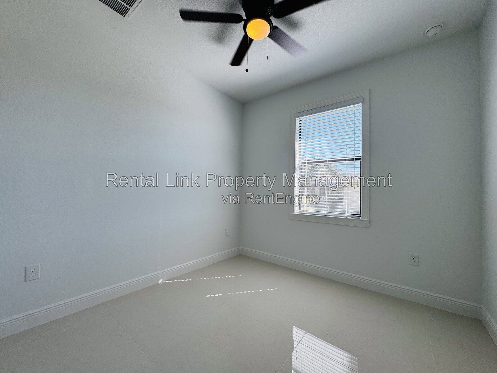Gallery Image 19