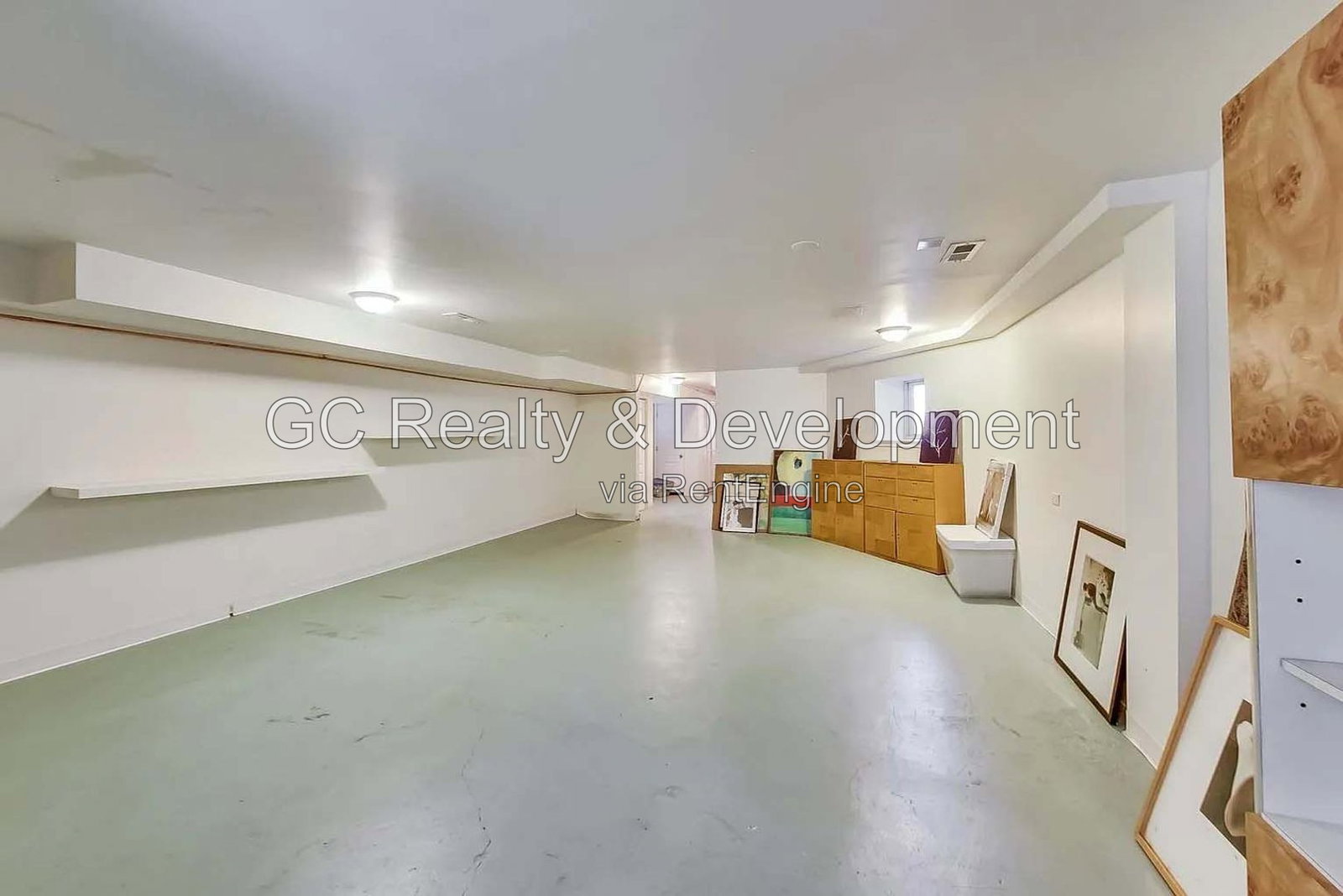 Gallery Image 33