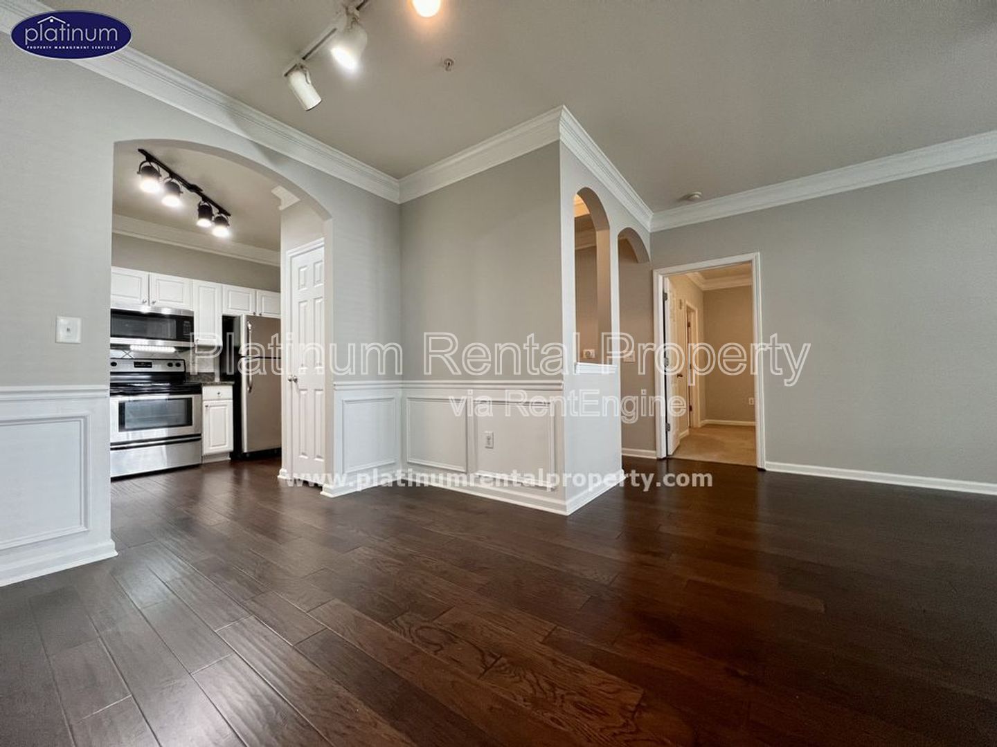 Gallery Image 0
